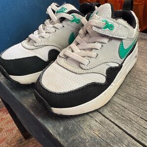 Nike Kids' Sneakers - Black, White, and Green